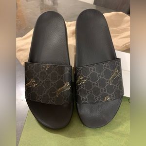 Gucci sandals for men size 11.5